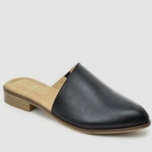 Catherine Malandrino Black Vegan Leather Pointed-Toe Mules